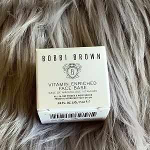 BOBBI BROWN  face base 🦋